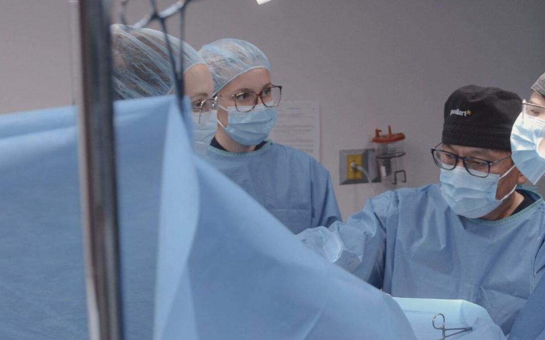 Hallux Valgus et Chirurgie Mini-Invasive